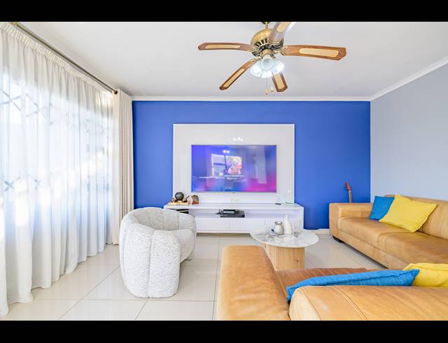 3 BEDROOM DUPLEX FOR SALE IN NEW GERMANY